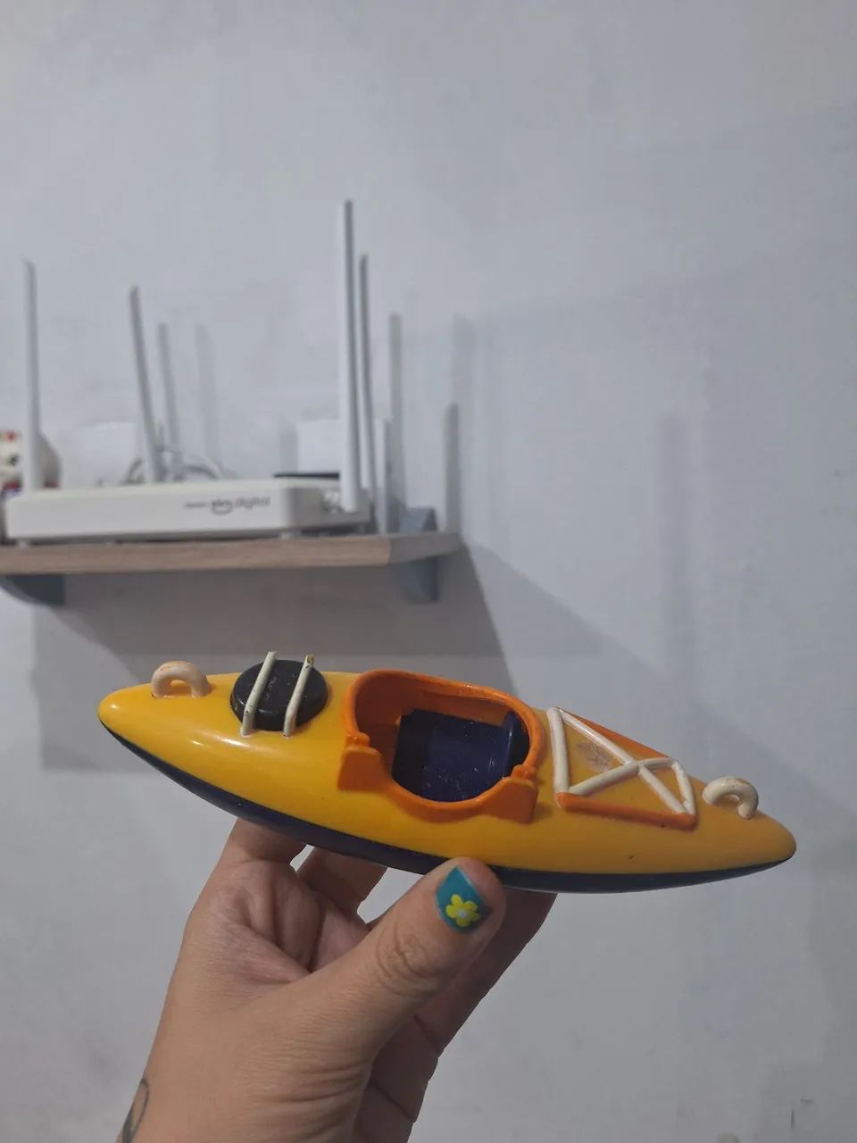 Mini veículo imaginext canoa barco caiaque