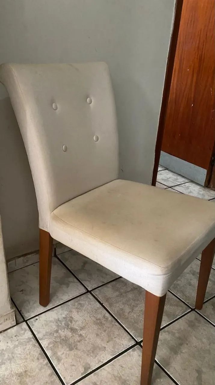 Mesa 6 lugares sendo 2 poltronas  - Foto 4