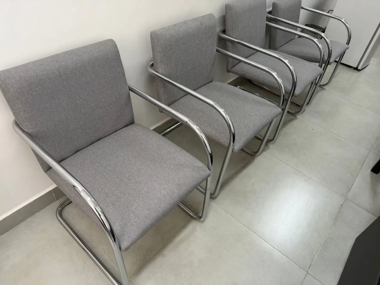 Cadeiras BRNO - FORMA