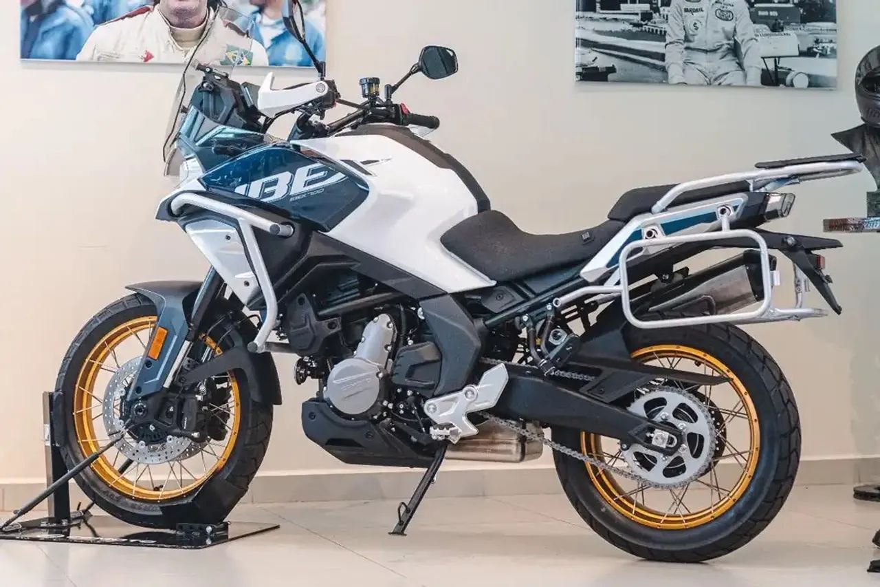 IBEX 700 CF Moto