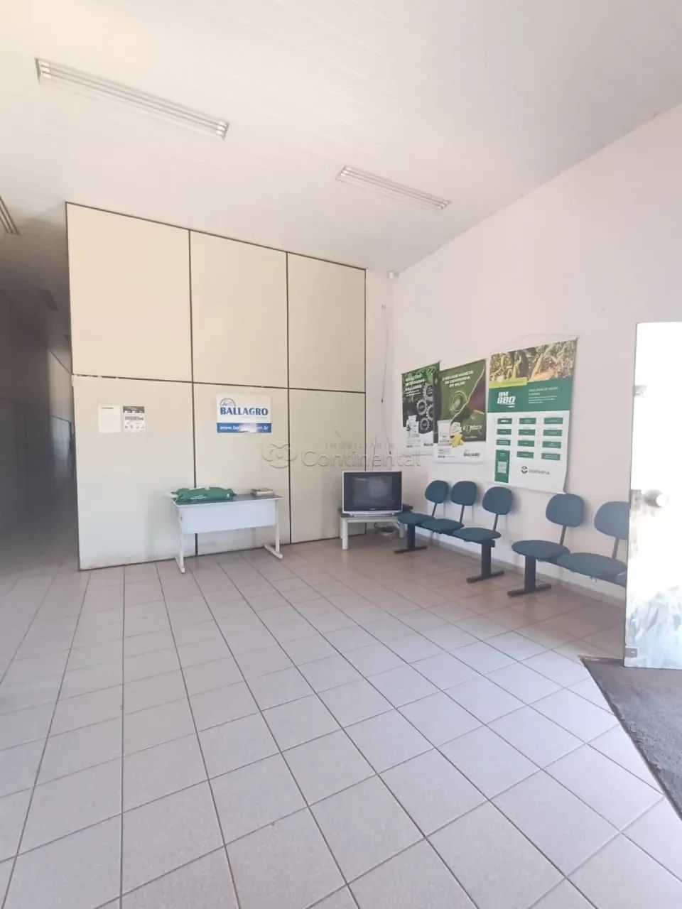 Salão Comercial para Locação ou Venda em Dourados - MS - Foto 3