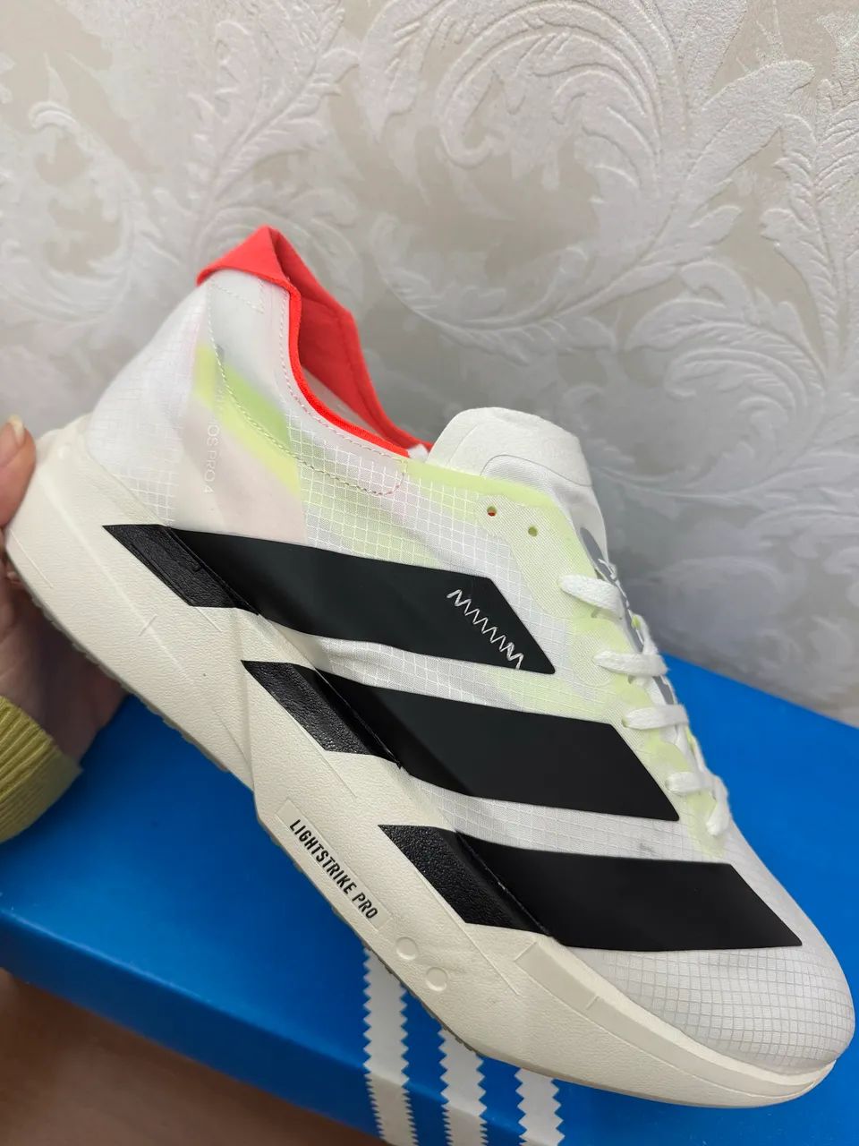 Tênis Adidas adizero Pro