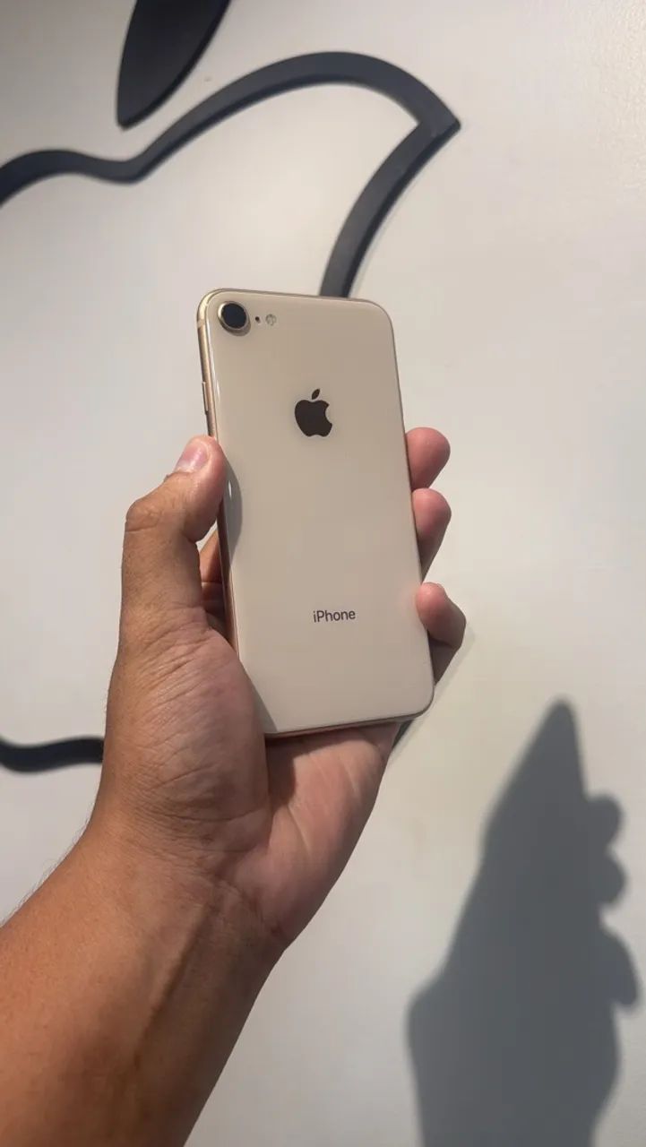 IPHONE 8 64GB DISPONIVEL