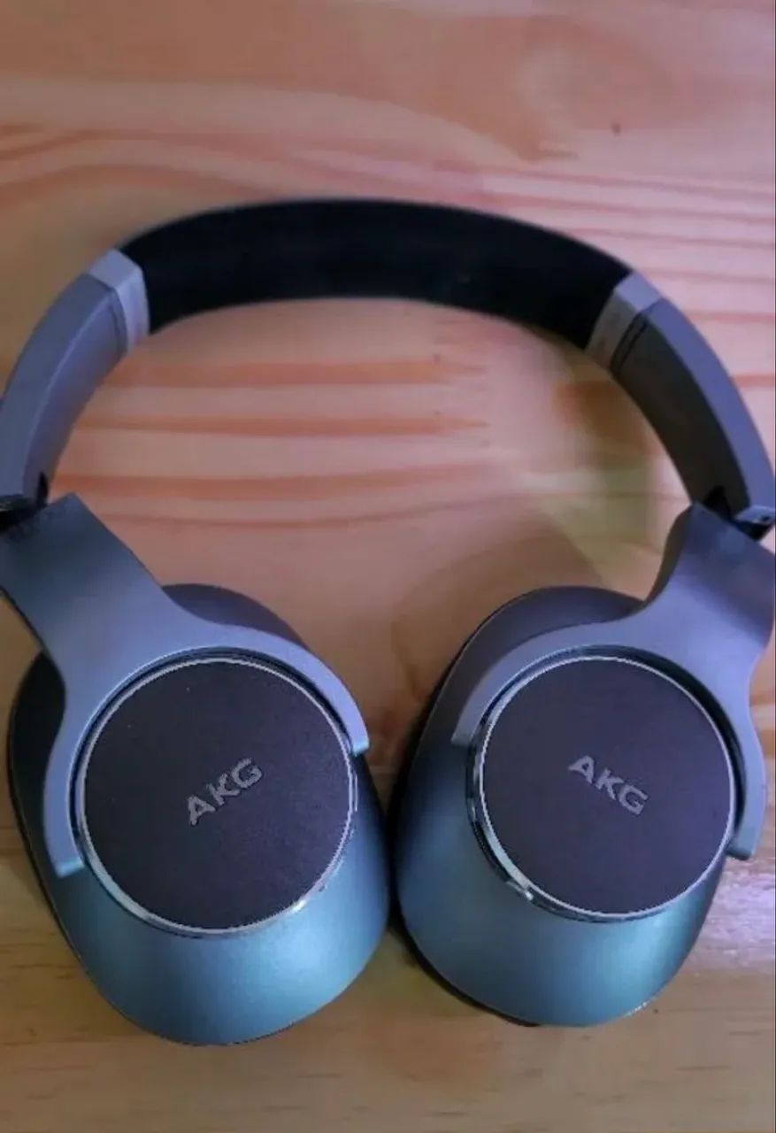 Headphone AKG N700nc
