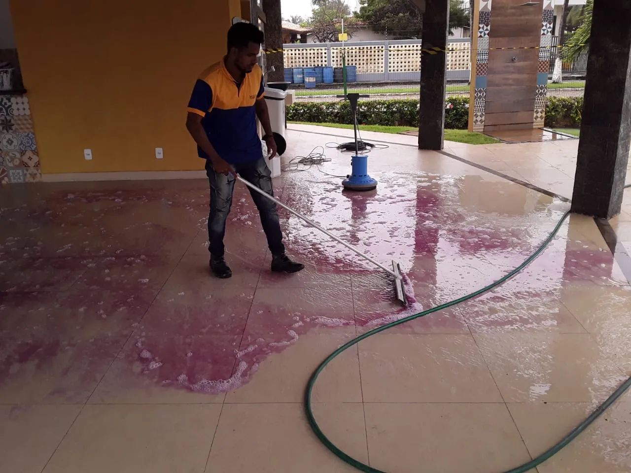 Limpeza pós obra, com polimento em seu piso. - Foto 3