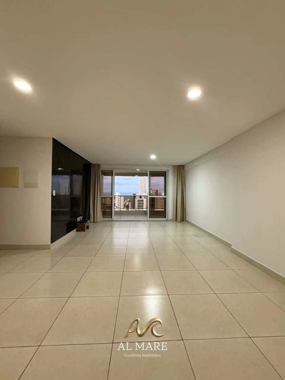 Apartamento com 3 dormitórios e varanda em Manaíra - Foto 2