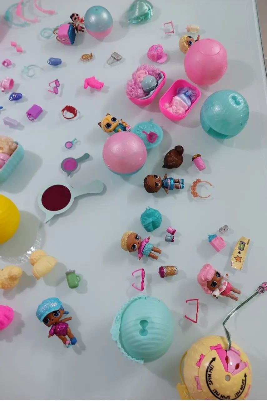 Vendo mala de brinquedos da LoL - Foto 2