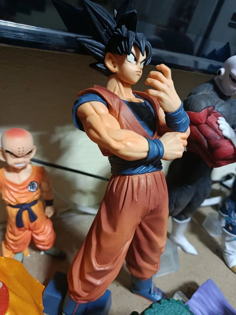 Goku Base 28cm Action Figure  - Foto 4