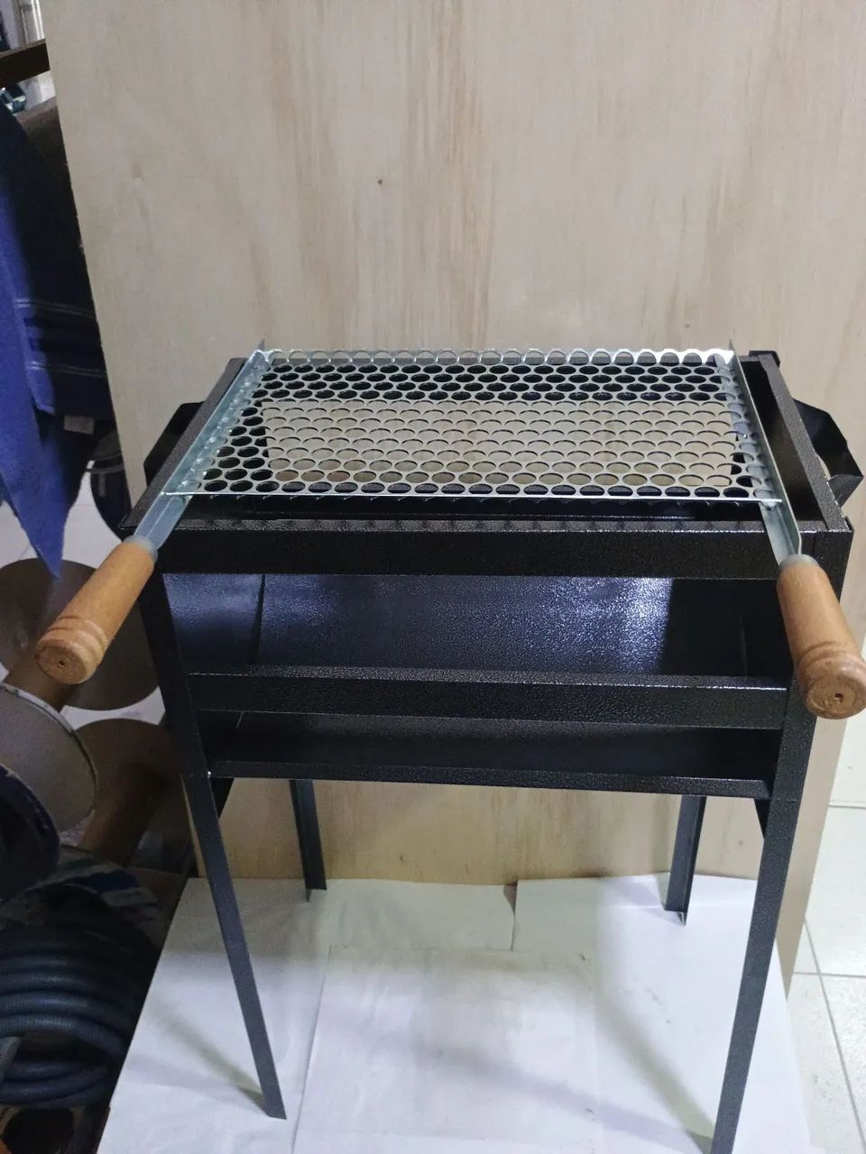 Churrasqueira de Metalon Nova 