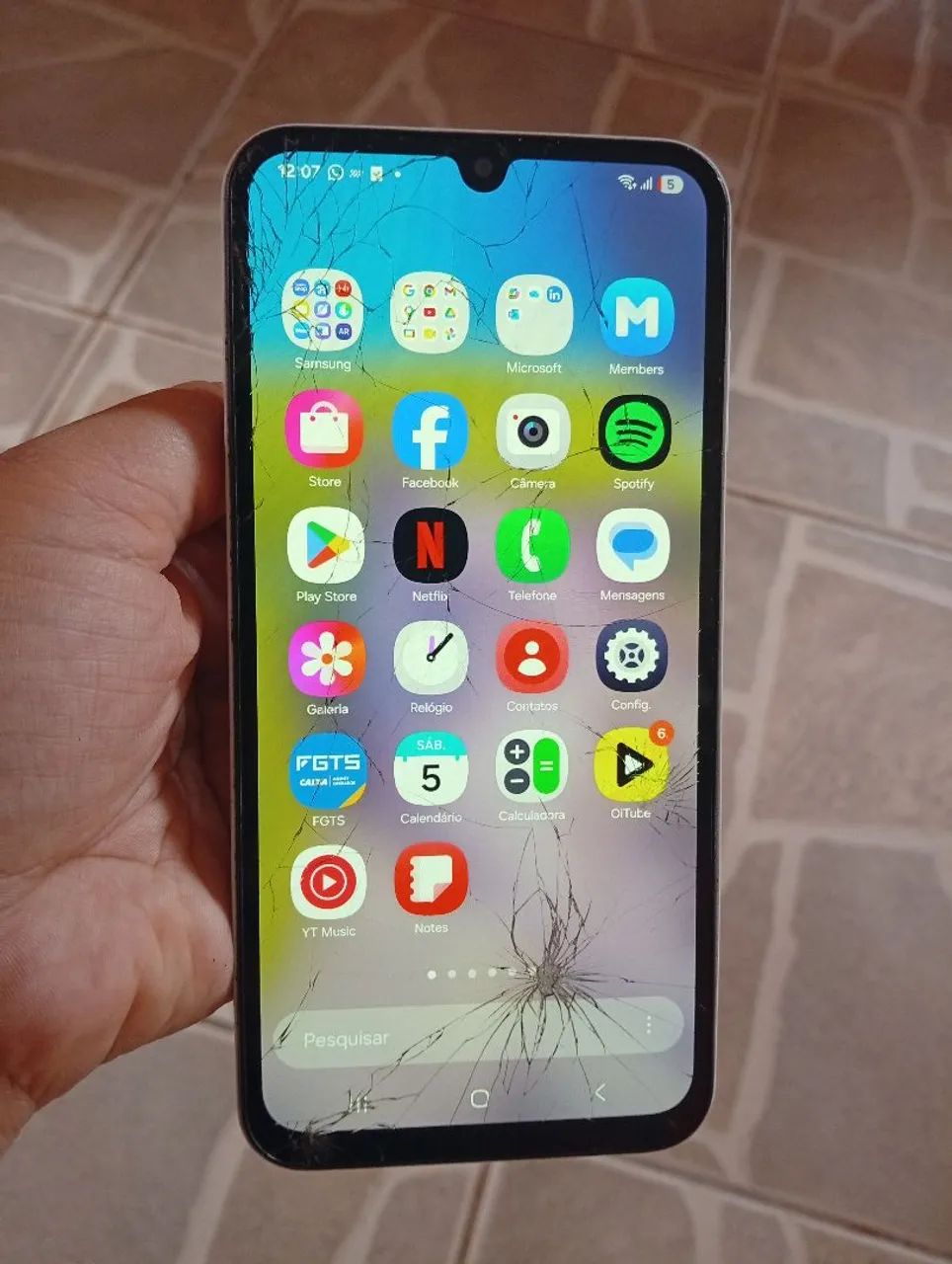 Vendo esse celular Samsung a15 por 380 - Foto 2