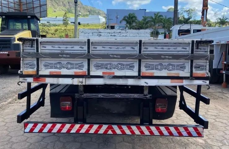 F4000 2018 Carroceria.  - Foto 5