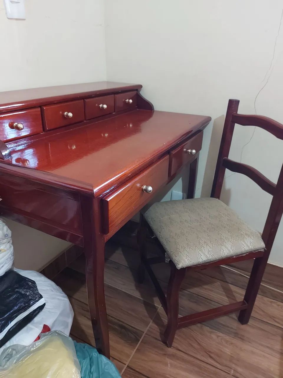 Escrivaninha com Cadeira - Foto 3