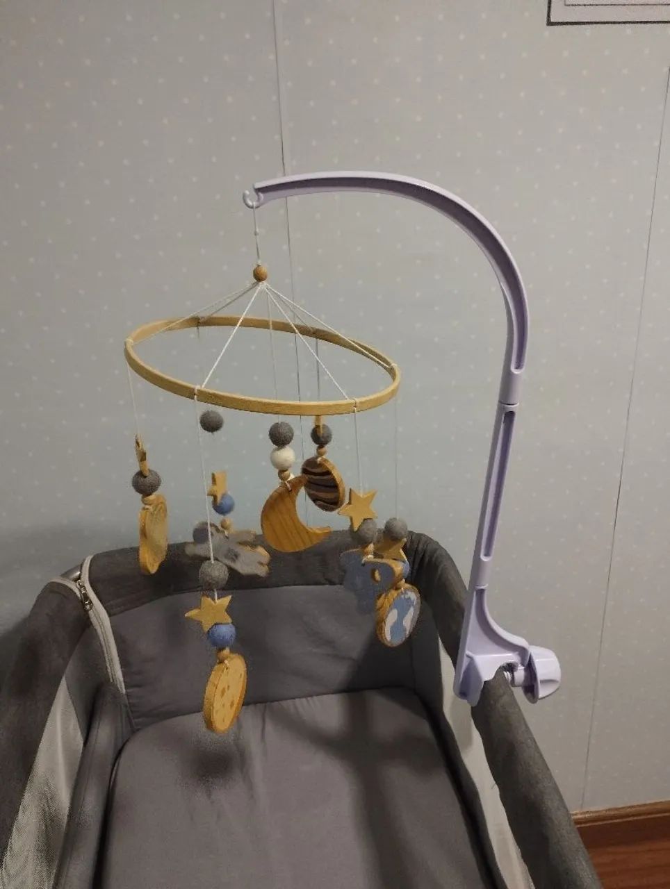 Berço portátil Kababy com móbile - Foto 2