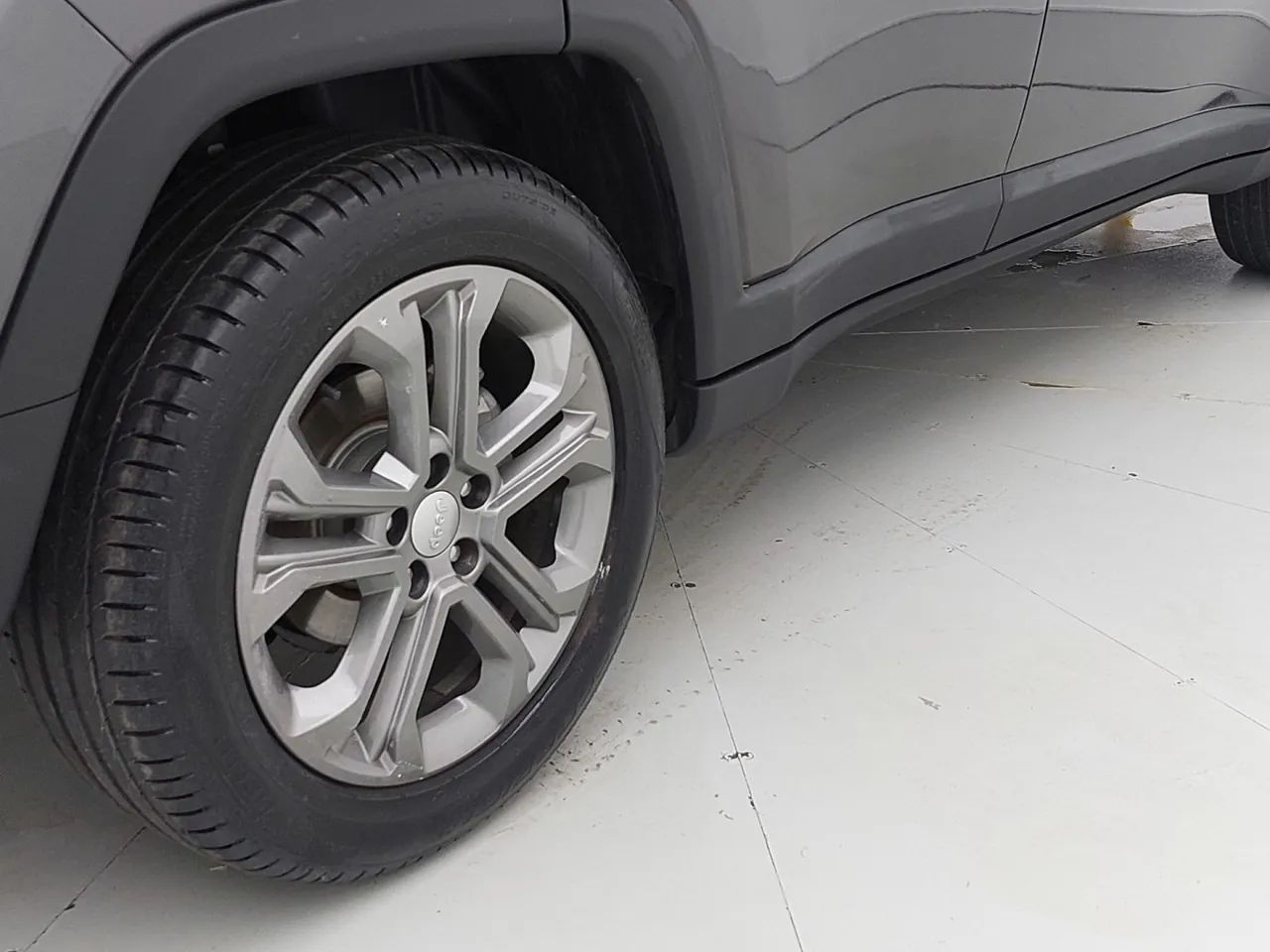 Jeep Compass LONG. T270 1.3 TB 4x2 Flex Aut., foto 14 de 18