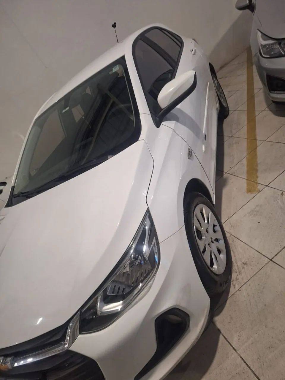 Chevrolet Onix ONIX HATCH LT 1.0 12V Flex 5p Mec. 2020