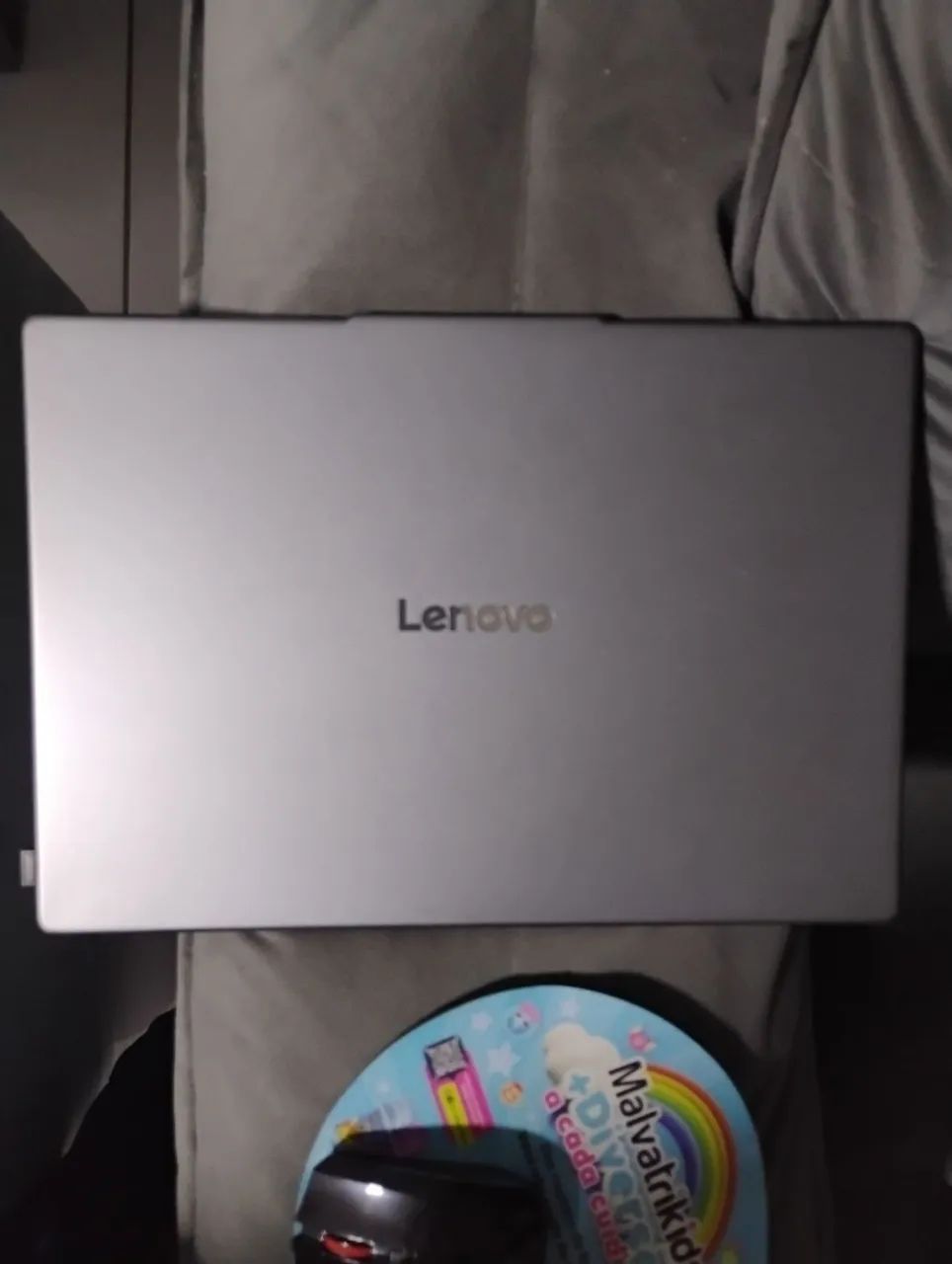 Vendo notebook novo 