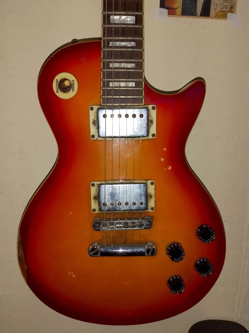 Guitarra vogga Les paul 399$  funcionando perfeitamente 