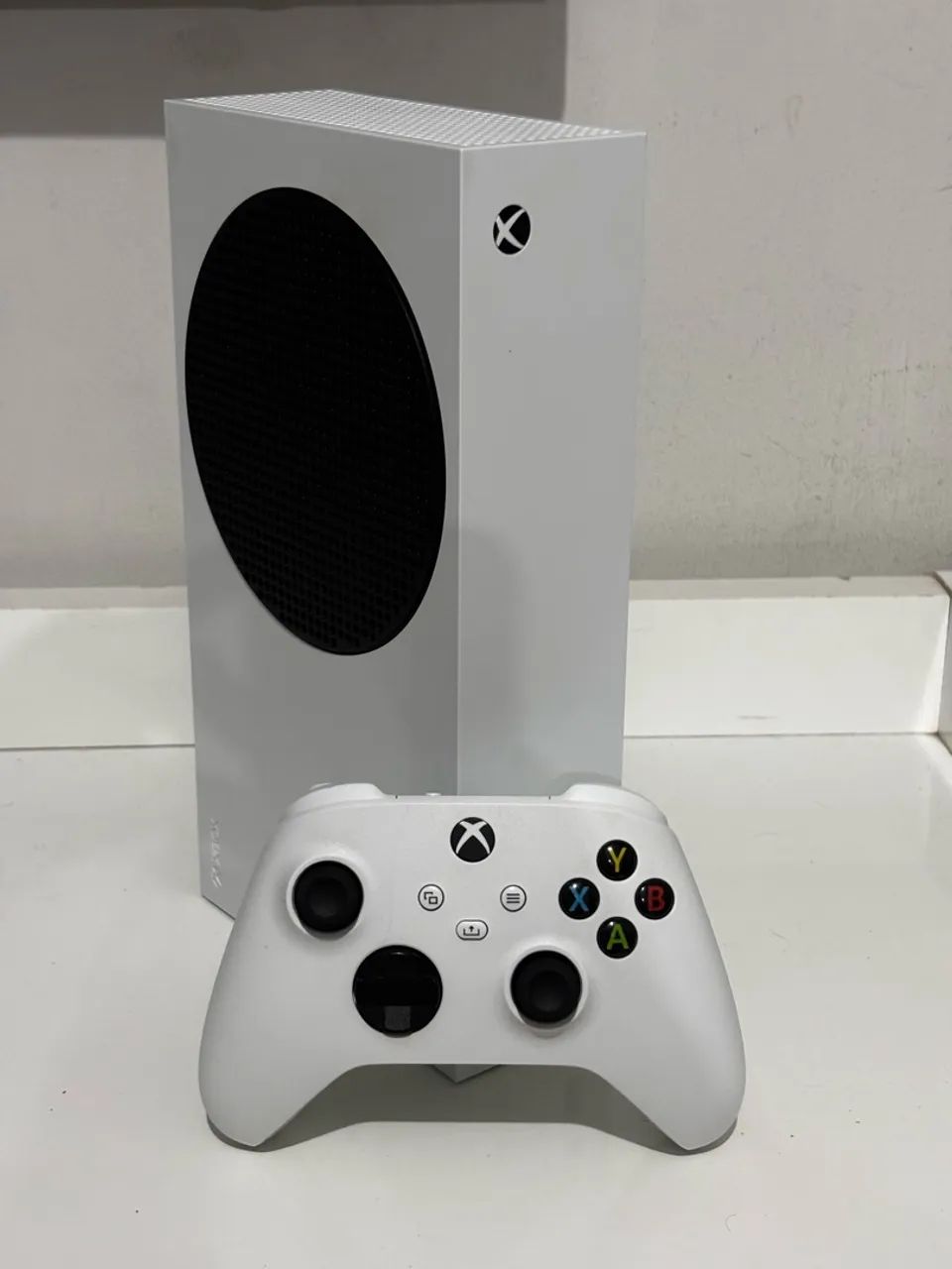 XBOX SERIES S COM CAIXA 