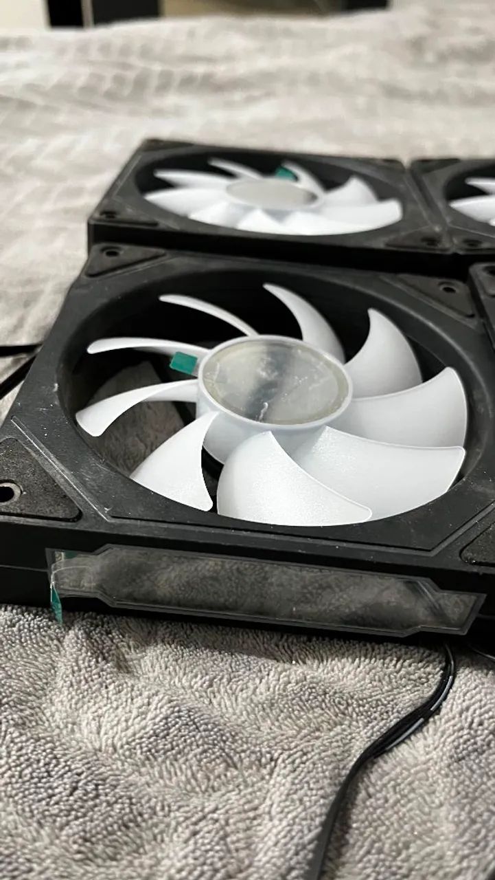 4 cooler ARGB - Foto 2