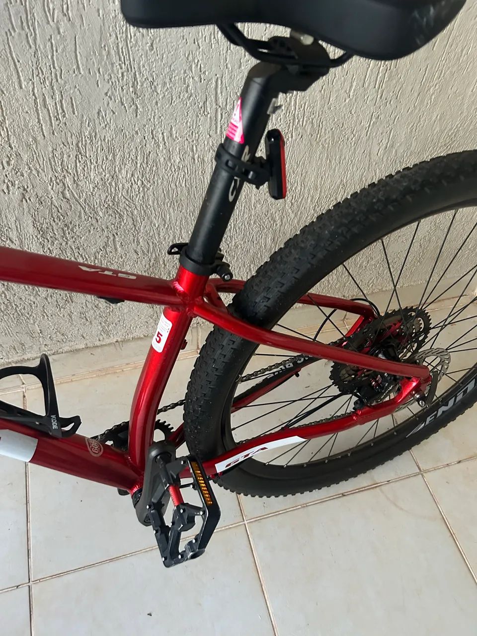 Bicicleta GTA 29  - Foto 4