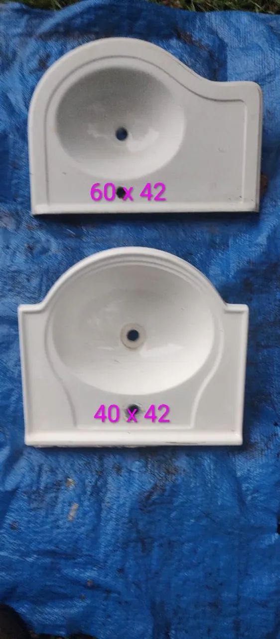 Pias de banheiro