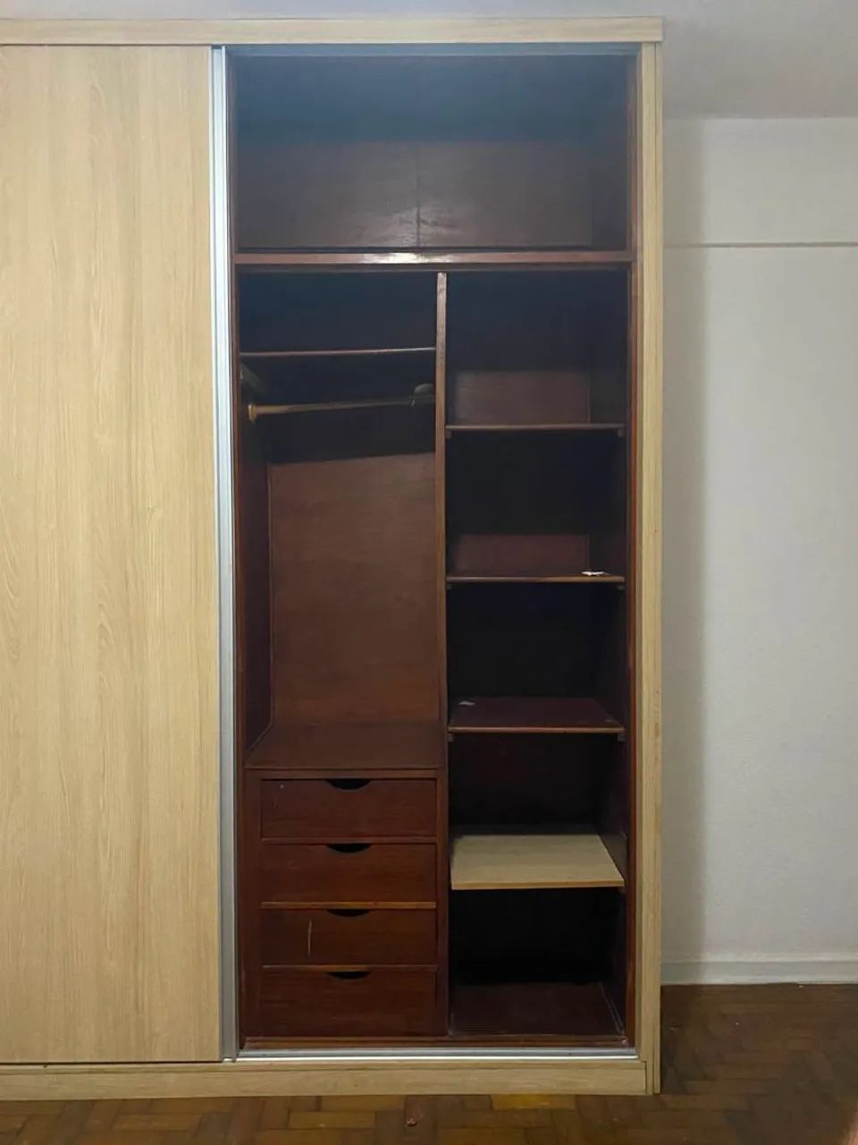  2 Guarda Roupas - Foto 2