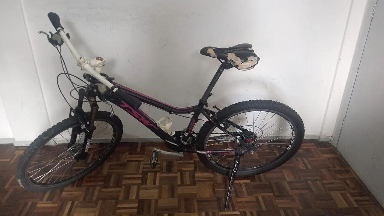 Bicicleta  - Foto 2