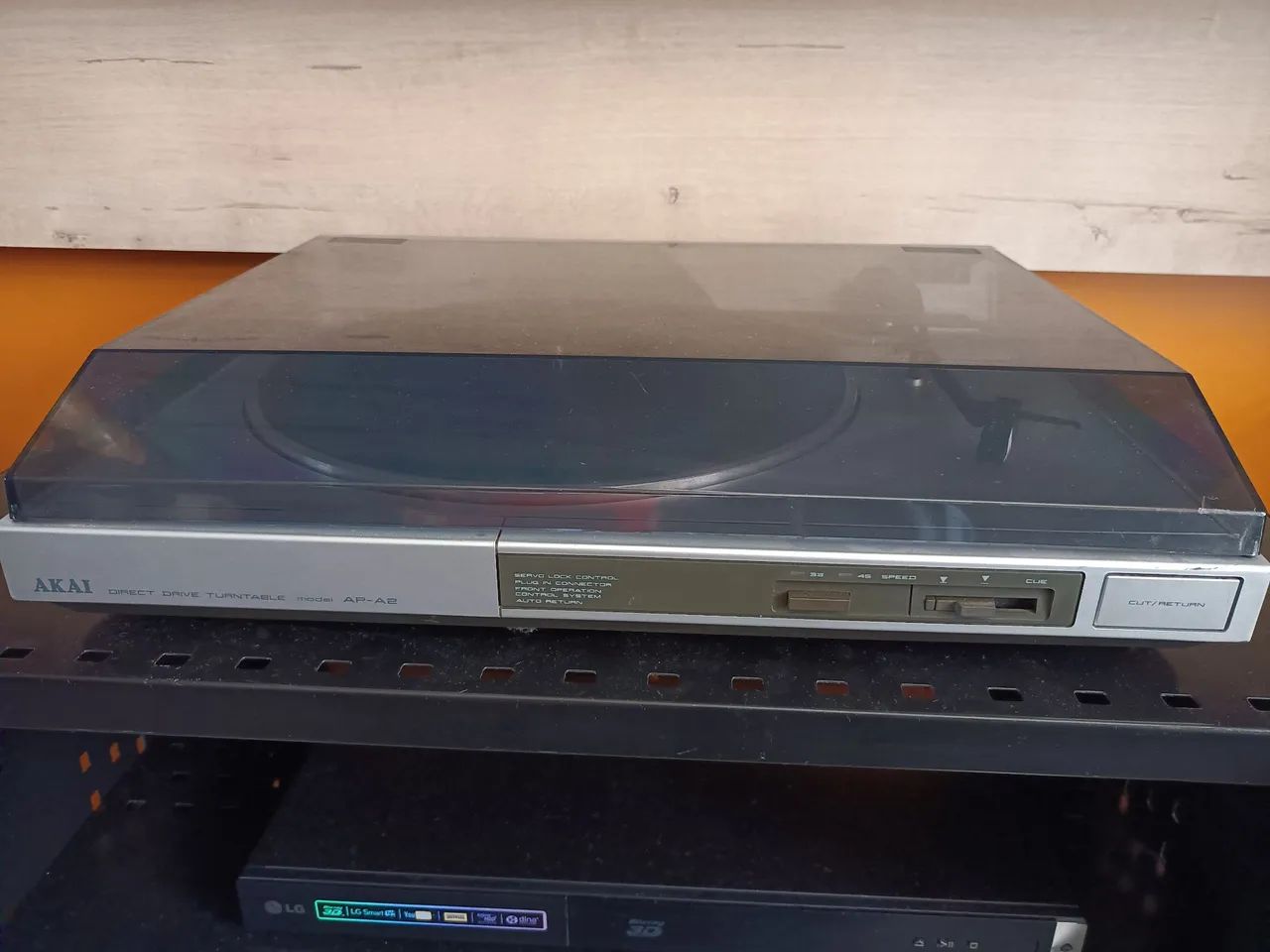 Toca discos Akai AP-A2 - Foto 2