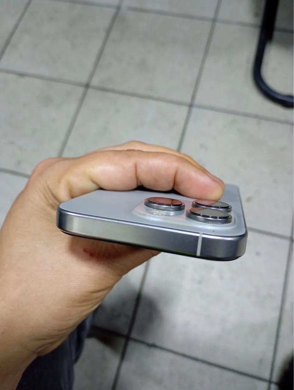 iphone 16 pro (leia) - Foto 2