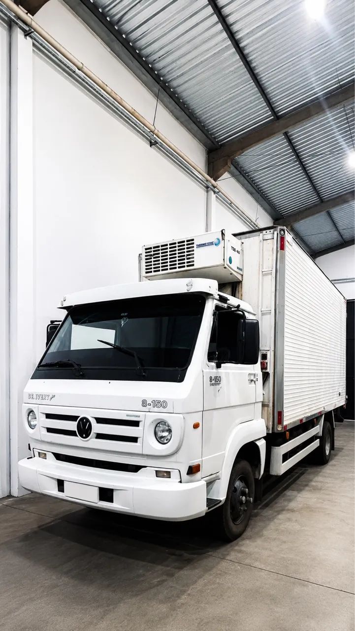 Caminhão Vw 8.150 Plus Baú  - Foto 4