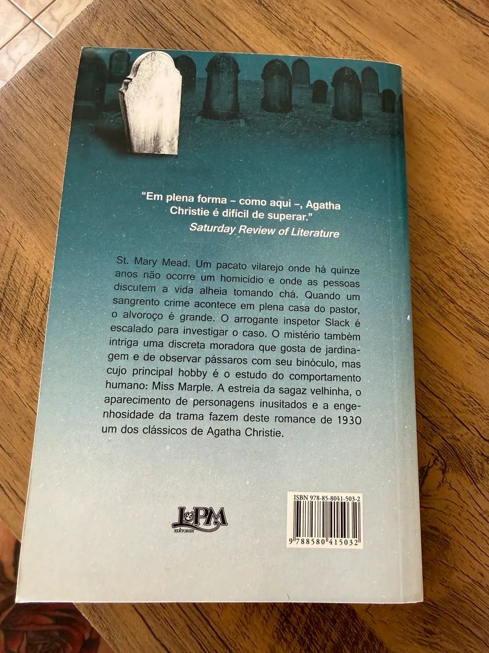 Livro - Assassinato na casa do pastor  - Foto 2