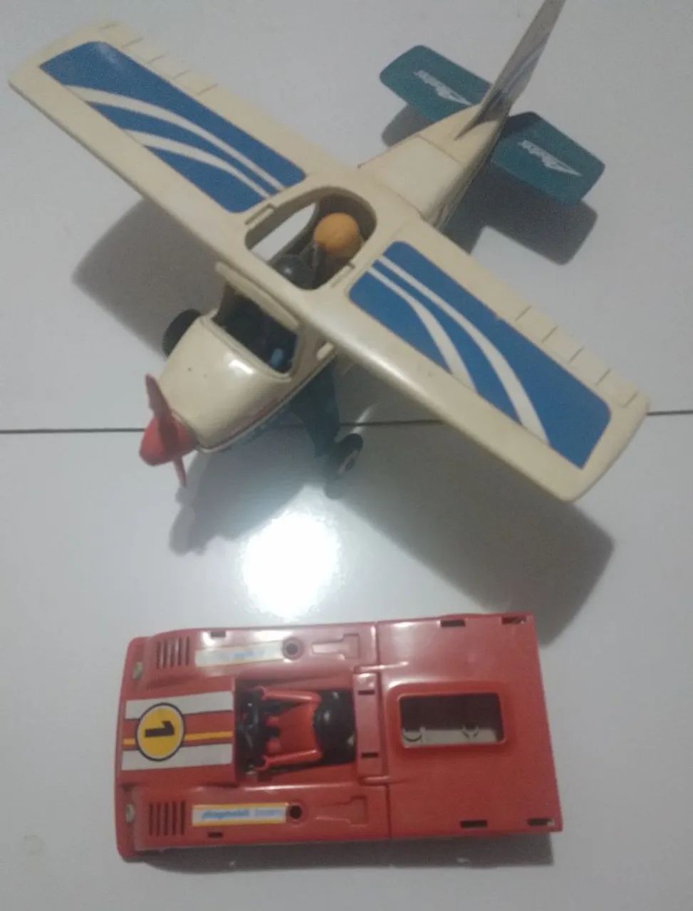 Playmobil avião e carrinho década de 80 - Foto 2