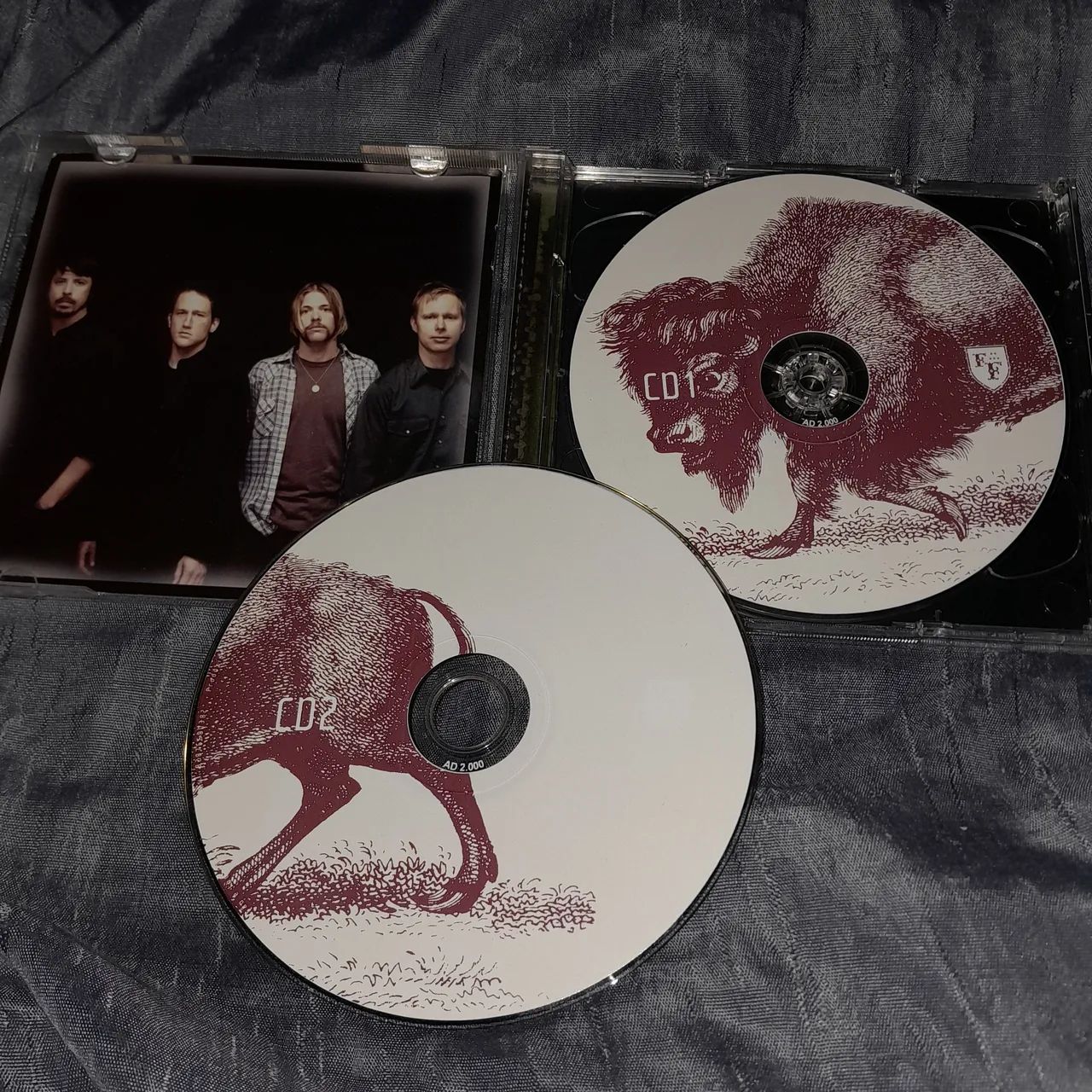 Lote cds Foo fighters - leia - Foto 2