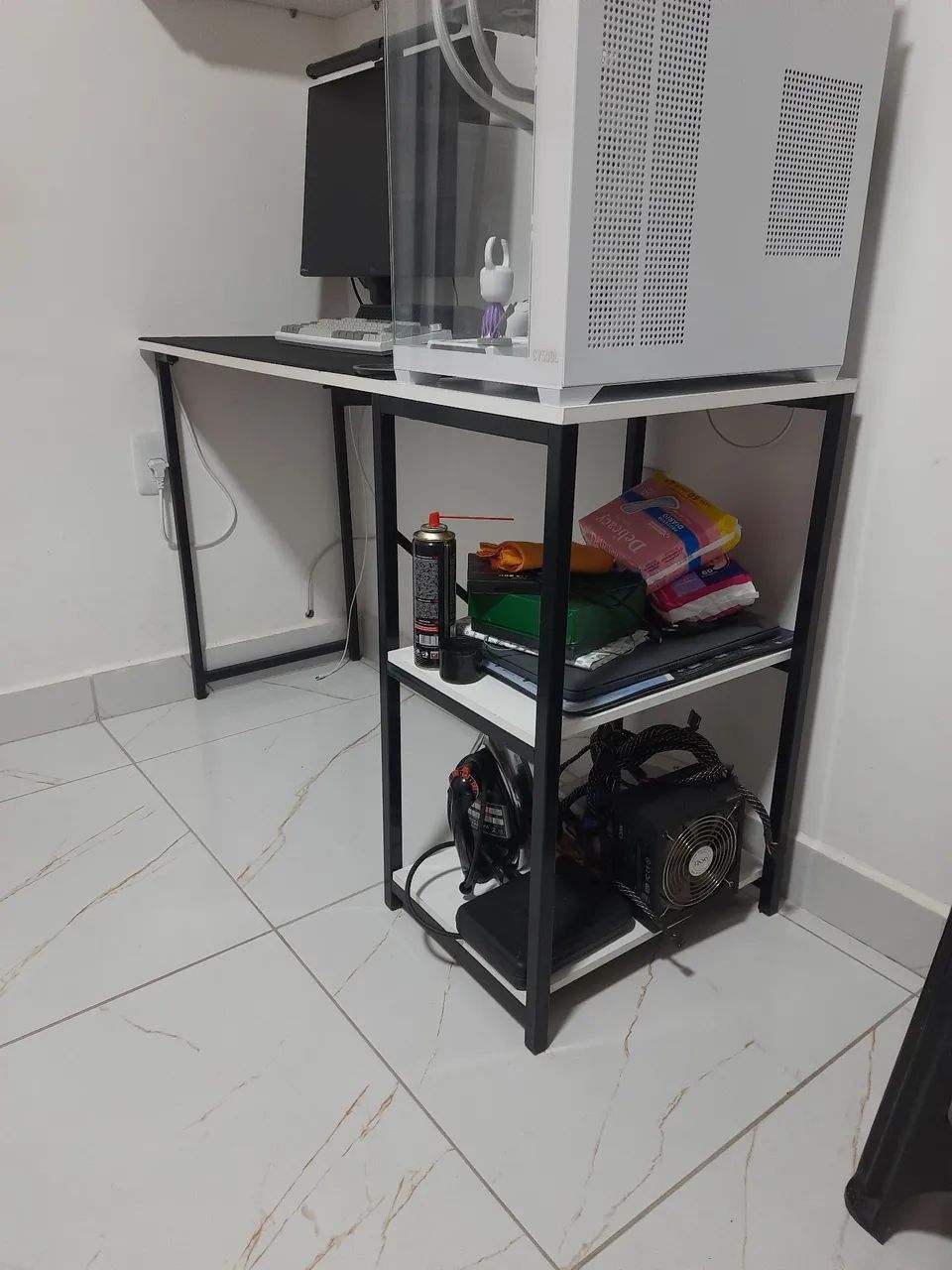 Mesa para computador 438561554846853120