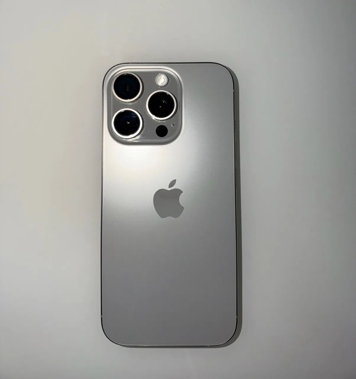 iPhone 16 pro 128 GB
