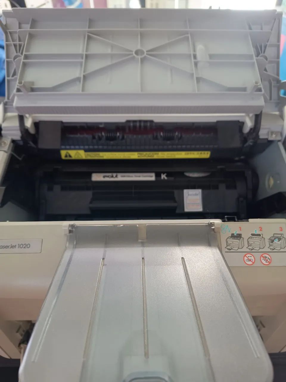 Vendo impressora HP LaserJet 1020, funcionando. - Foto 3