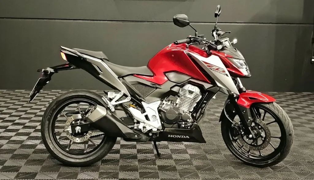 CB 300F Twister Flex - Foto 4