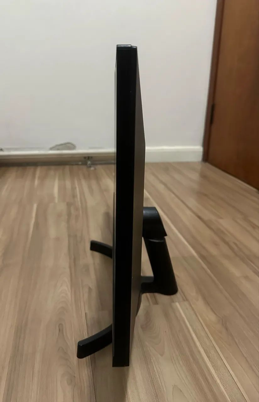 Monitor gamer LG 24 polegadas 75Hz full HD preto  - Foto 2