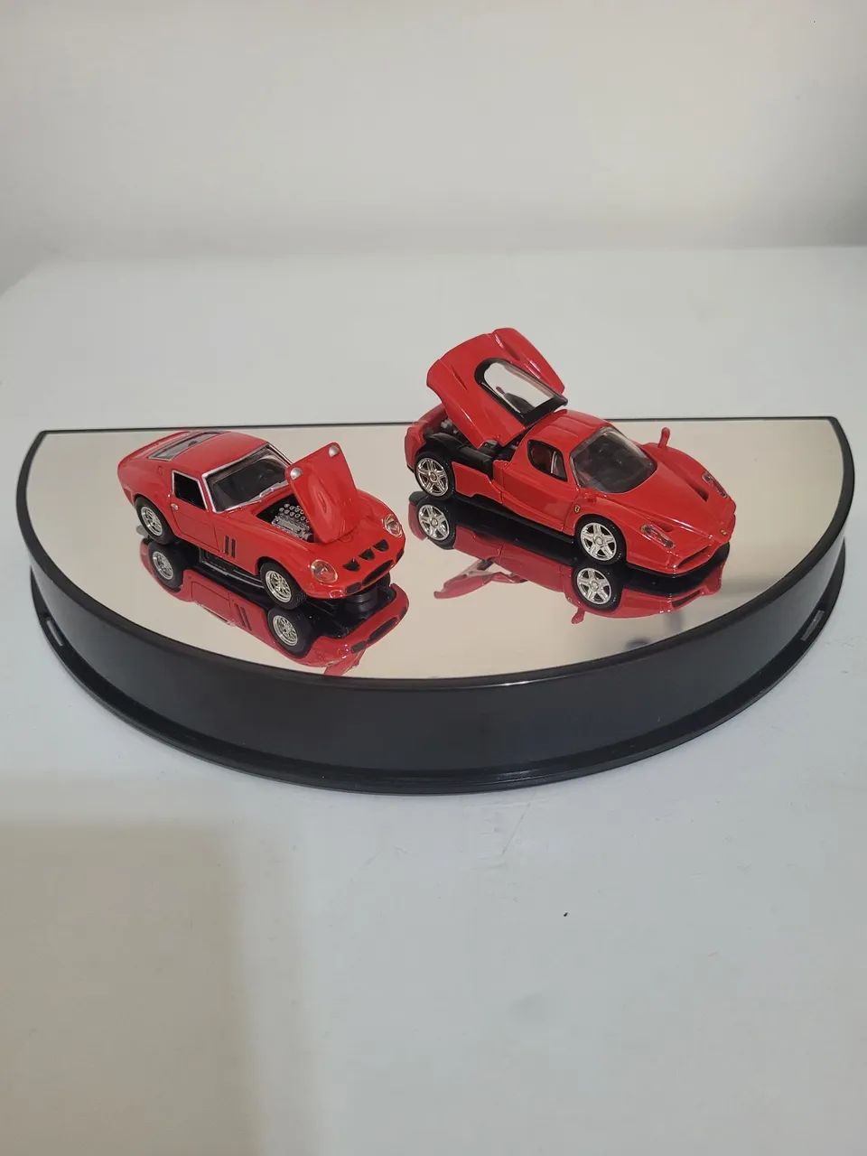 Hotweels Pack Duplo Ferrari Gto - 1962 E Enzo - 2003 - Brinquedos
