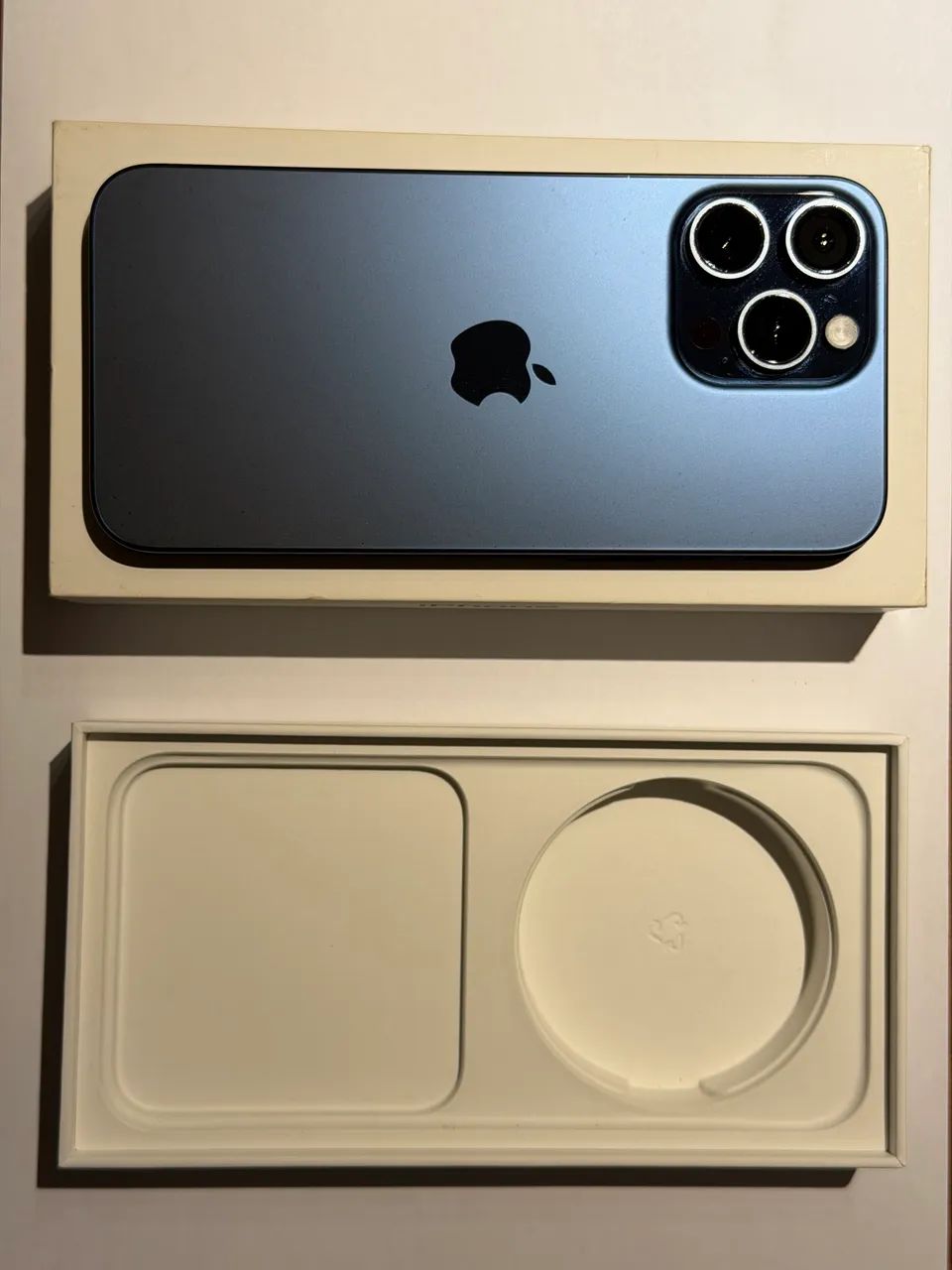 iPhone 15 Pro Max - 256GB