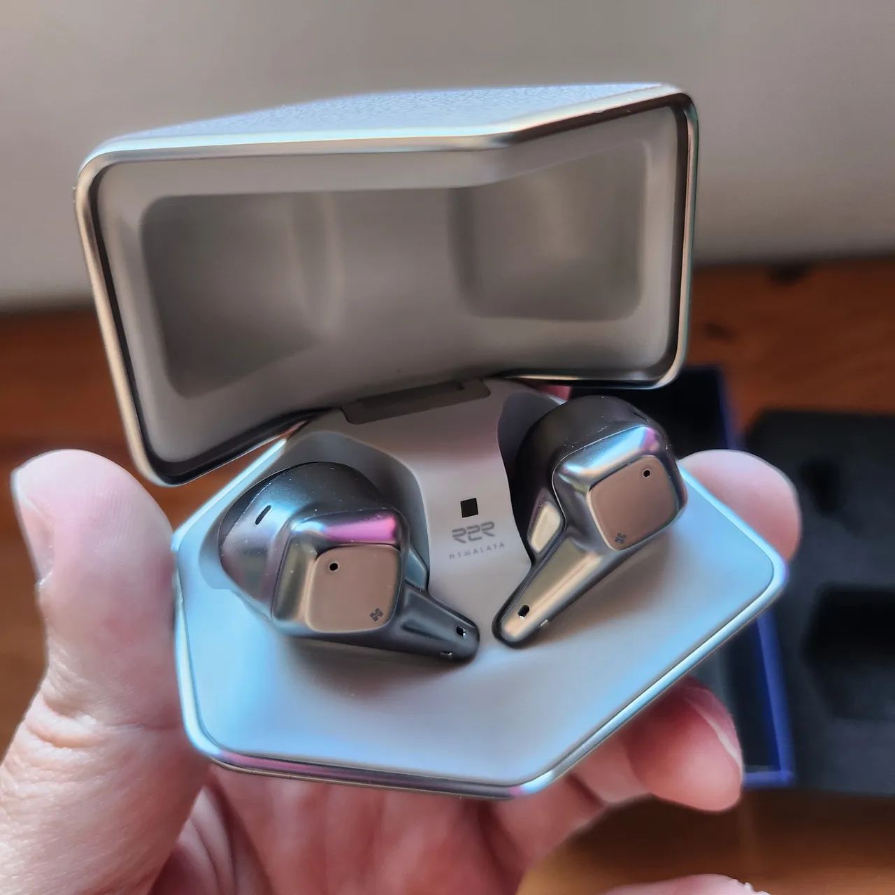 Fone Bluetooth Hifiman Svanar Wireless LE