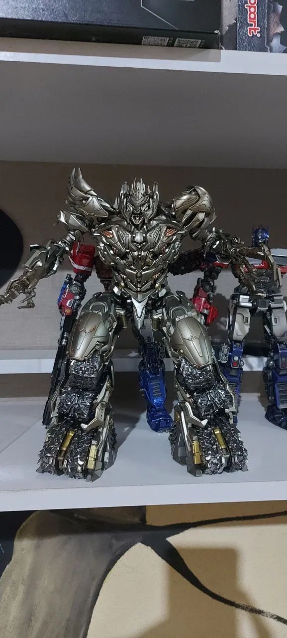 Megatron amk pro yolopark 