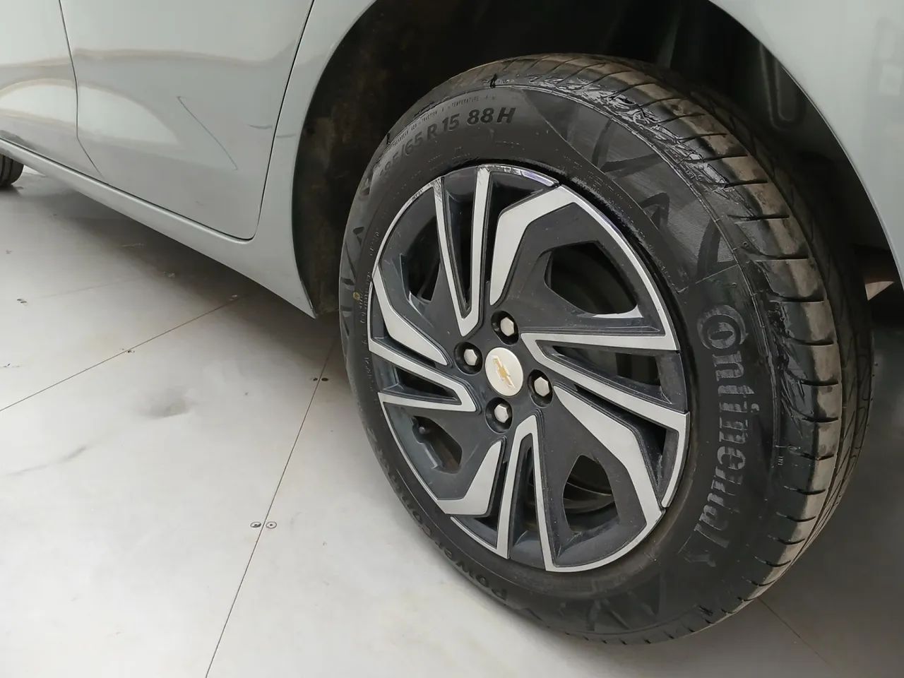 Chevrolet Onix Hatch LT 1.0 12V TB Flex Aut. 4P, foto 12 de 18