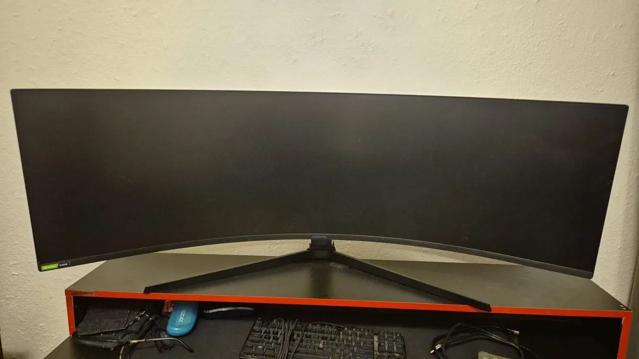 Monitor Samsung Odyssey G9 49 Polegadas.