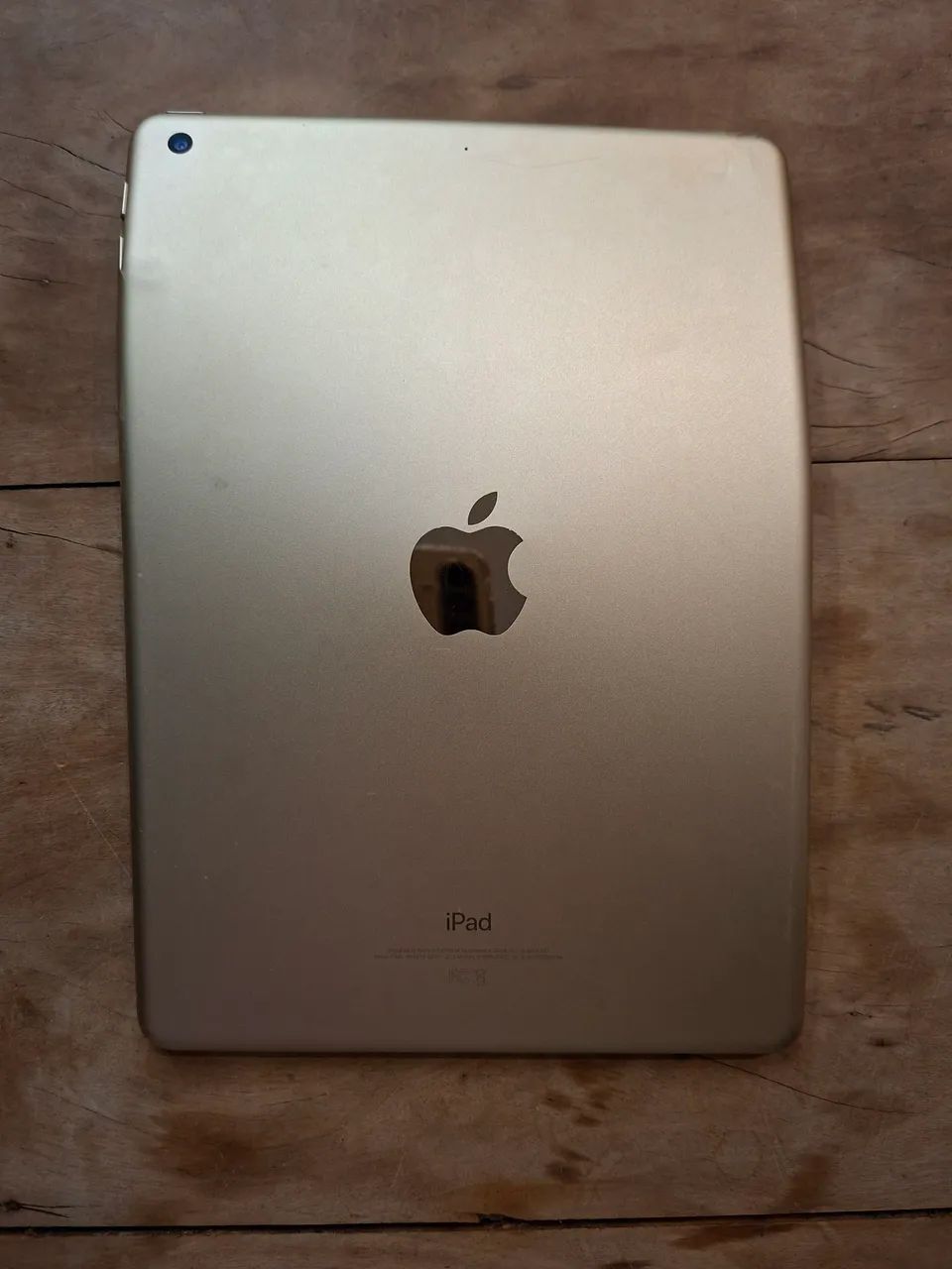 Apple iPad 5° geração Danificado - Foto 2