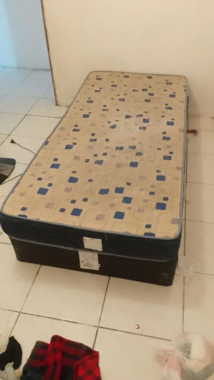 cama e colchão solteiro  - Foto 2