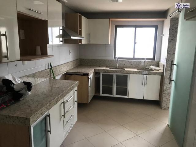 Apartamento 3 suítes Ed. Classic Home Renascença II