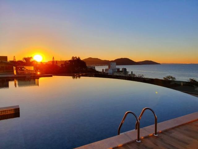 Apartamento com 1 dormitório à venda, 57 m² por R$ 355.000 - Ingleses - Florianópolis/SC