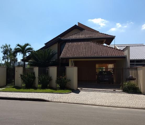 Casa à venda com 4 dormitórios em Santo antônio, Joinville cod:17681N/1