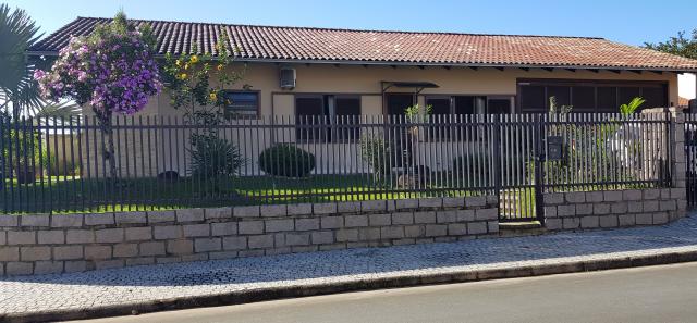 Casa à venda com 2 dormitórios em Costa e silva, Joinville cod:19631N